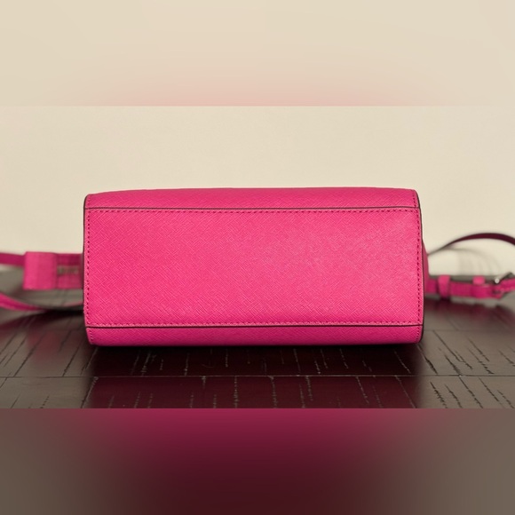 MICHAEL KORS Selma Medium Saffiano Leather Crossbody, Color: Pink Fuschia - Picture 4 of 10